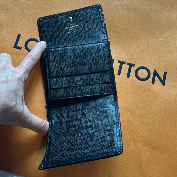 Louis Vuitton Wallet - Picture 9 of 13